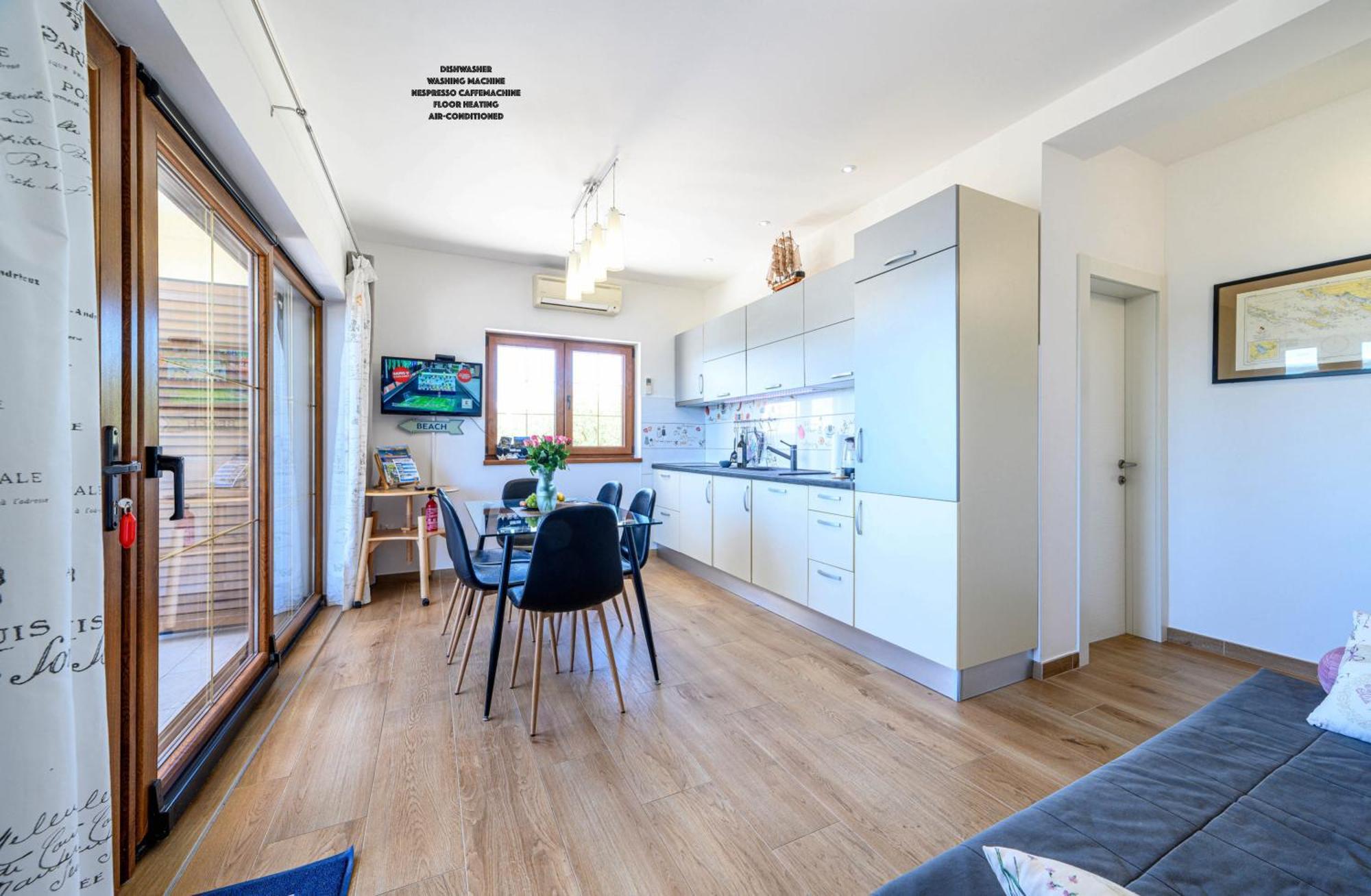Ferienwohnung Sibenik Boats Raslina Exterior foto