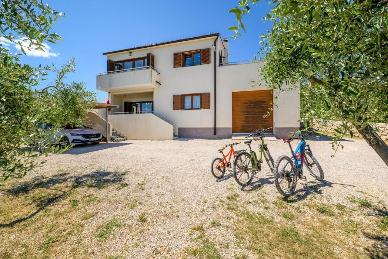 Ferienwohnung Sibenik Boats Raslina Exterior foto